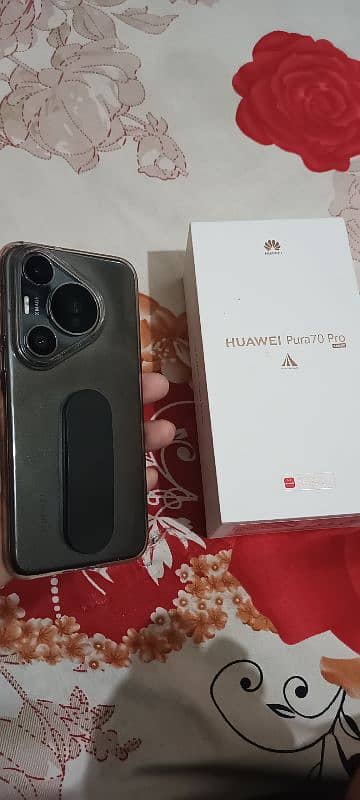 HUAWEI Pura 70 pro  12-512 new condition 11