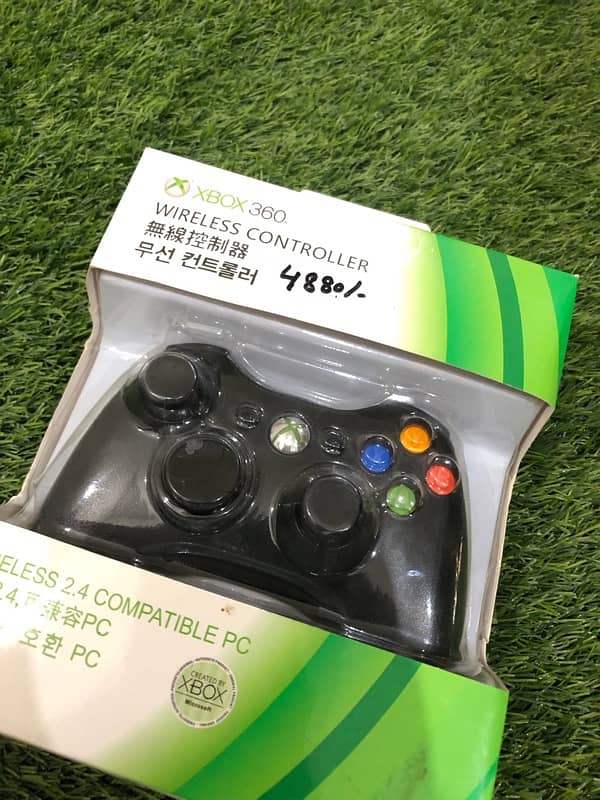 X box 360 new wireless controller and can also use with wire 2