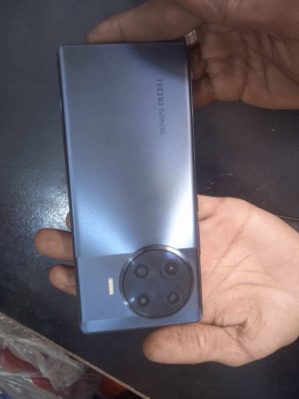 tecno spark 20 pro plus 2