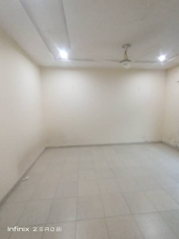 1 Kanal Upper Portion Available For Rent Facing Park All Facilities available 8