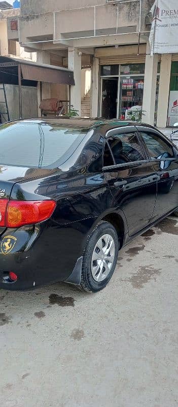 Toyota Corolla GLI 2010 / 2011 registered 4