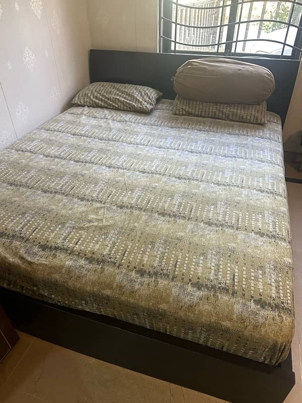 Master double bed 4