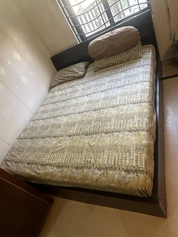 Master double bed 7