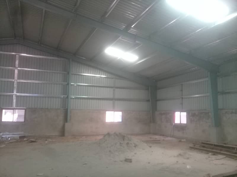 I-9 WAREHOUSE 8500 SQ. FEET GOOD HEIGHT BEST LOCATION NEAR TO DRY PORT SEPARTE GATE FOR IN & OUT. PARKING SPACE FOR LONG VEHICALS 10