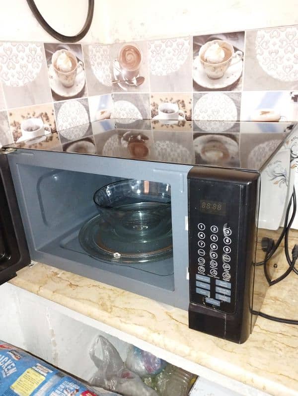 Microwave Oven 3