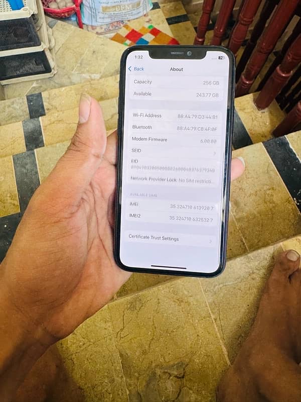 iPhone 11 Pro non pta 256gb factory unlock 7