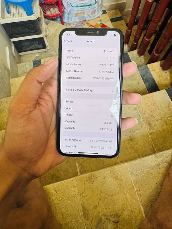 iPhone 11 Pro non pta 256gb factory unlock 11