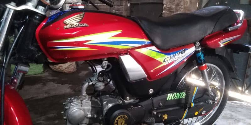 honda cd 70 dream 2016  lush condition 4