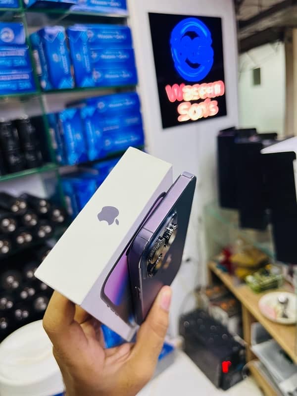 Iphone 14 pro Pta approved 4