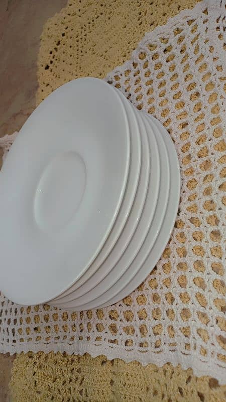 White crockery quarter plates 0