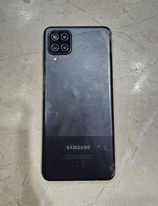 Samsung A12 4/128 GB 1