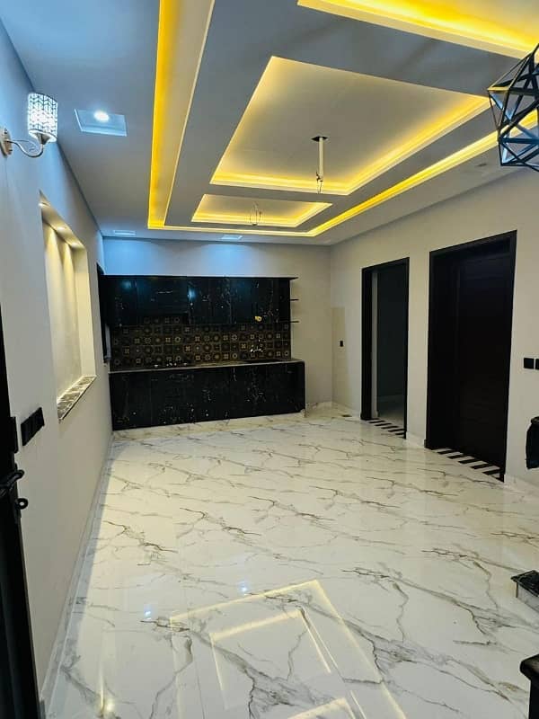 5 MARLA BRAND NEW TRIPLE STORY HOUSE FOR SALE IN JOHAR TOWN BLOCK J 24