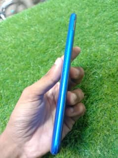 Redmi 9c 3-32 ram 10 by 10 condition not fold