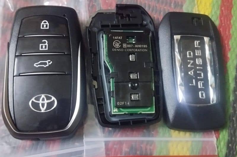 all Japanese and Pakistanis Car remote Keys original available 1