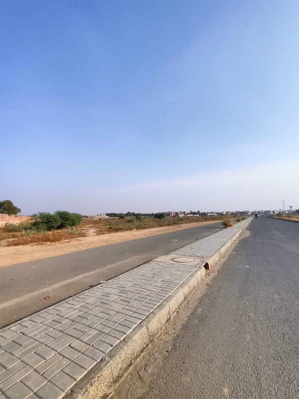 Corner 10 Marla Awesome Location Residential Plot No 948 For Sale In Dha Phase 5 M-Ext Lahore 5