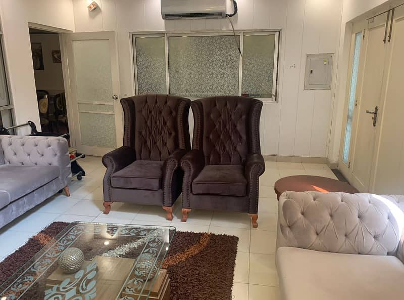 8 Marla European Style Safari Villa House available for sale in a very good condition at very prime location of Safari Villas Sector B Bahria Town Lahore 7