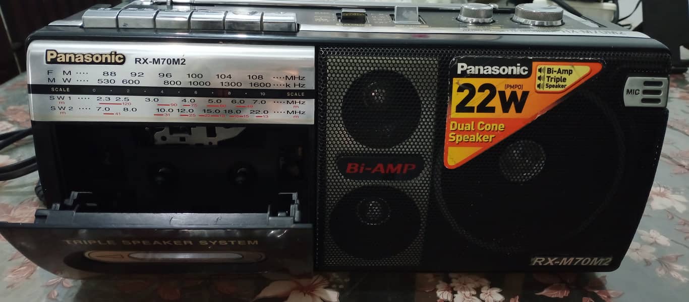 Radio / Tape Cassette Player & Recorder 2