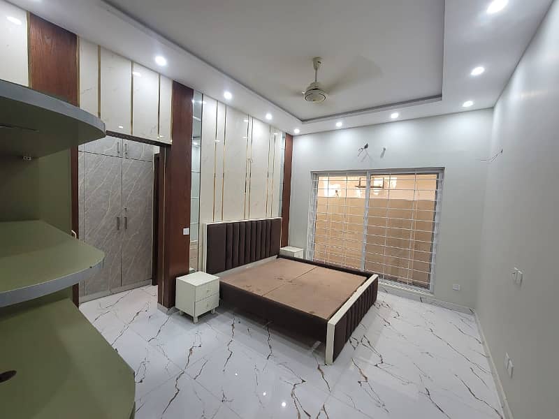 Spacious 12 Marla Lower Portion for Rent in G Block, Johar Town, Lahore. Upper Lock. Best For silent Office. 10