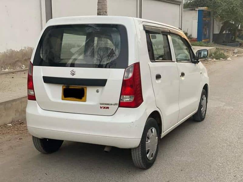 Suzuki Wagon R 2015 11