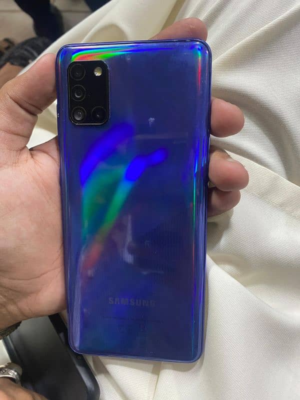 Samsung a31 7