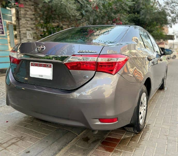 Toyota Corolla GLI 2015 Original condition 3