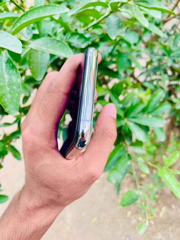 I PHONE 11 PRO PTA APPROVED 256GB 4