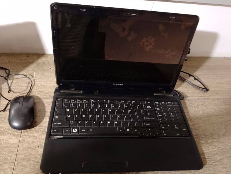 Toshiba Satellite Core i5 2nd Gen 1