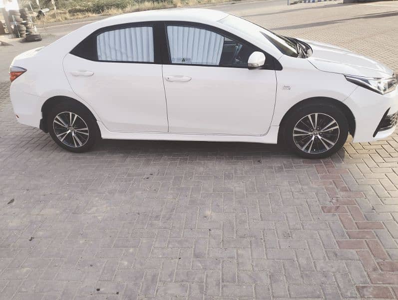 Toyota Corolla Altis 2019 13