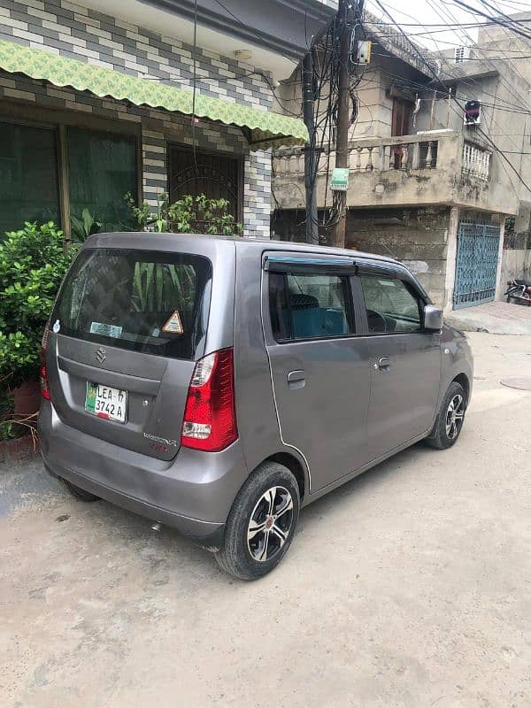 Suzuki Wagon R 2017 1