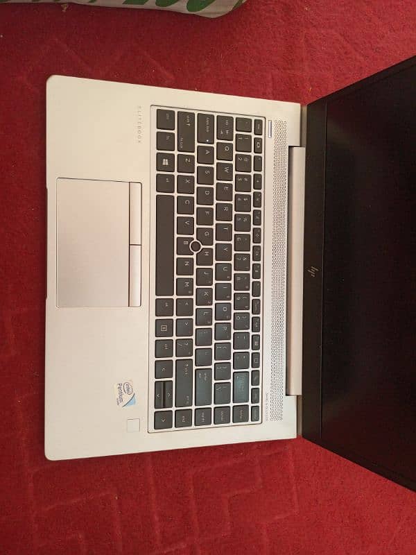 Elitebook i5 8th generation 840 G6 1