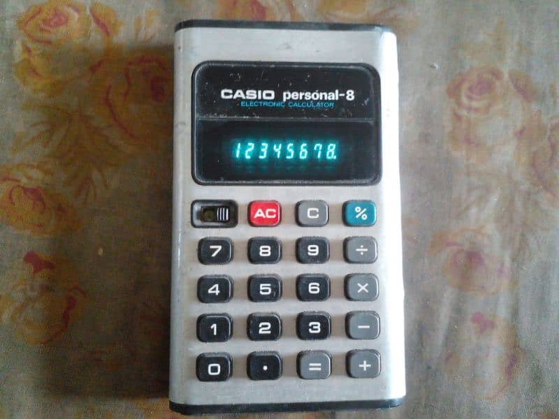 vintage calculators panansonic casio canon sanyo Sinclair 2