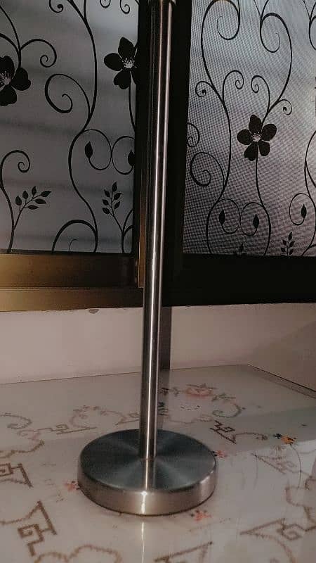 Metal tissue holder rod 1