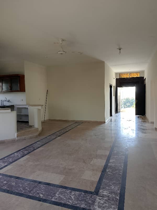 Kanal Portion In Low Price Available For Rent In Dha 2 4