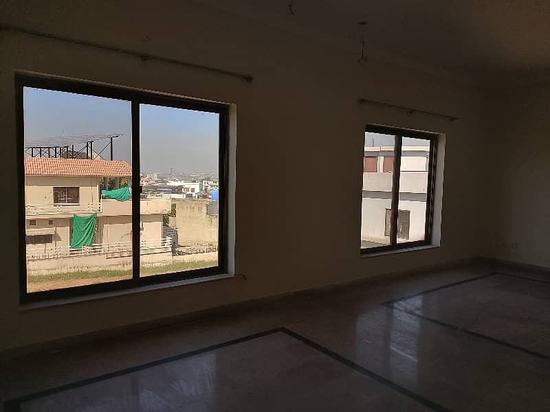 Kanal Portion In Low Price Available For Rent In Dha 2 15