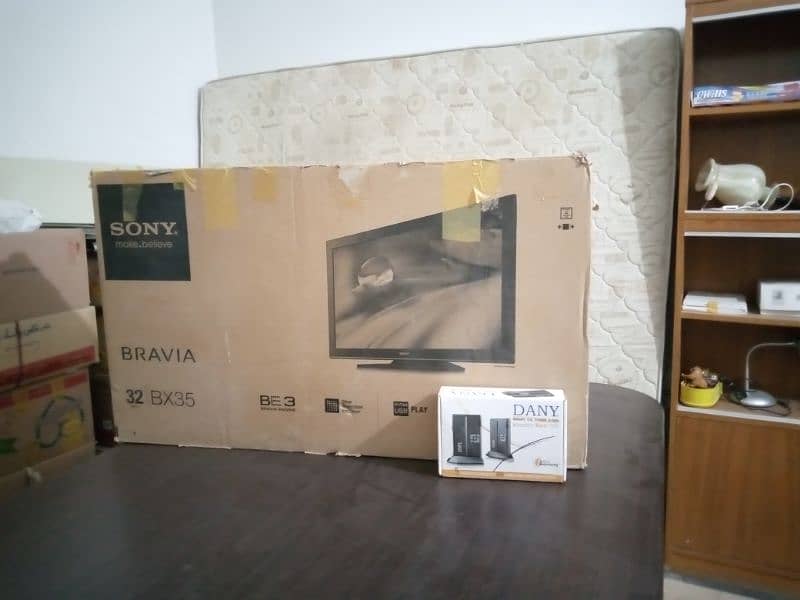 Sony TV Available For sale 32 inchs 1