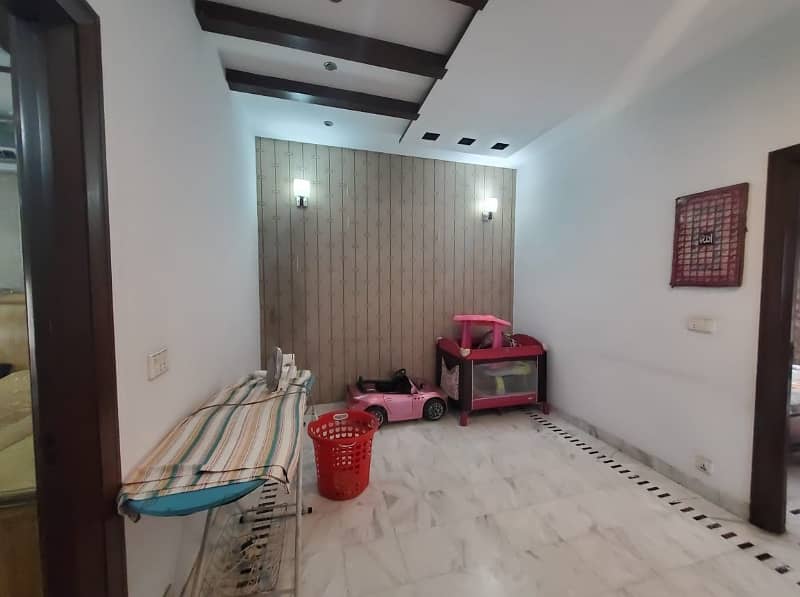 Prime Location 5 Marla Full House For Rent In DHA Phase 3,Block XX, Lahore. 6