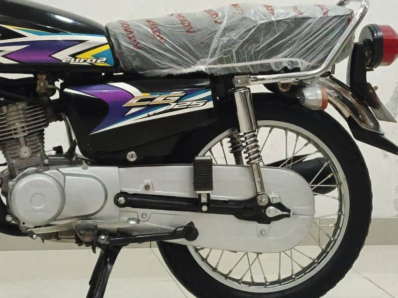 HONDA CG-125 MODEL 2020 1