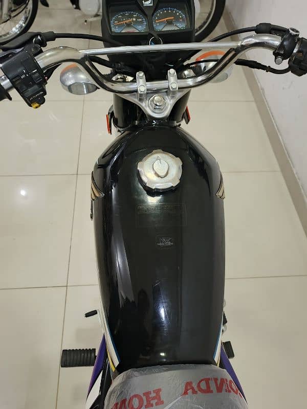 HONDA CG-125 MODEL 2020 6