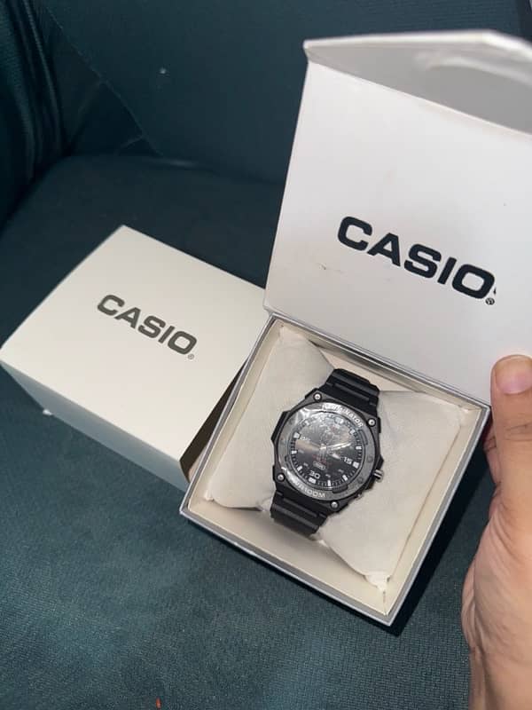 Casio Illuminator WR100M 1