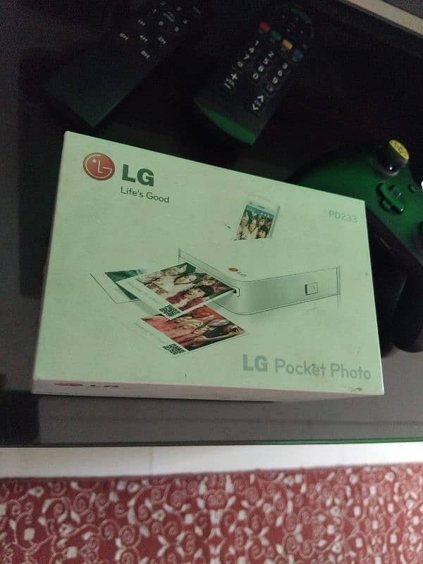 LG Pocket Photo Printer 7