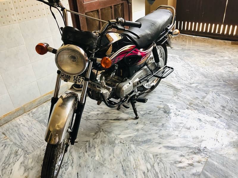 Honda Cd 100 Model 2009 in very good condition 4