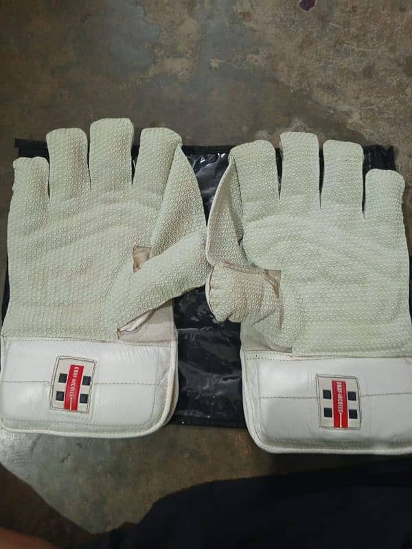 Gray Nicollas wicket keeping gloves 1