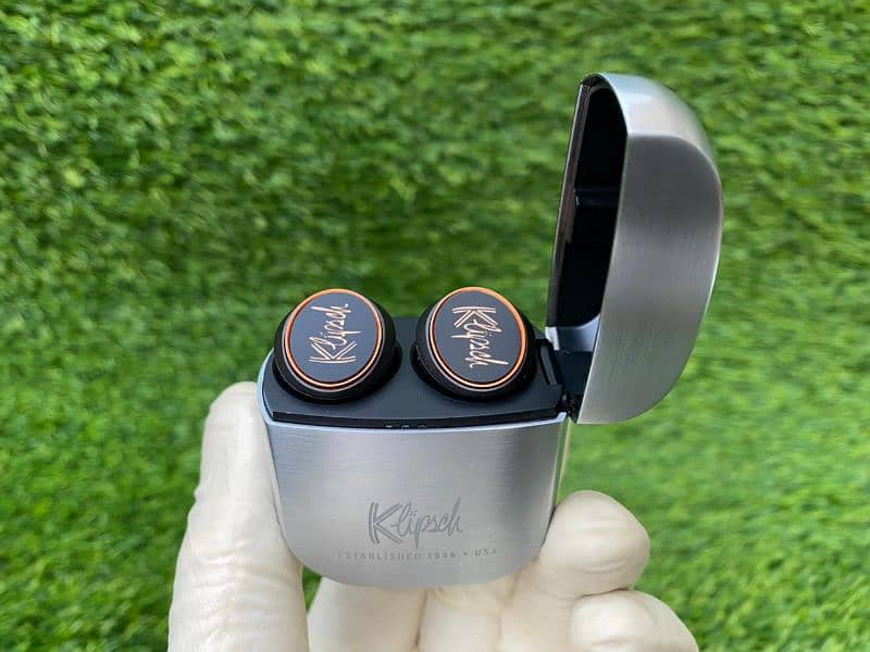 Klipsch True Wireless Earbuds 3