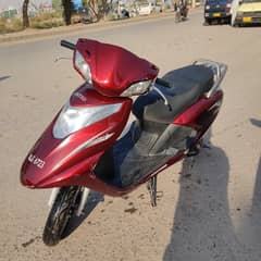 United Scooty urgent sale