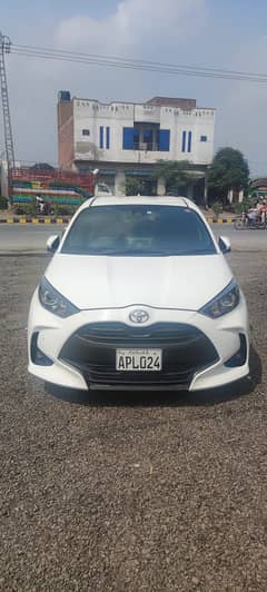 Toyota Yaris Hatchback 2021