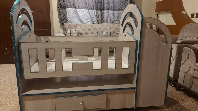 3 in 1 baby cot 2