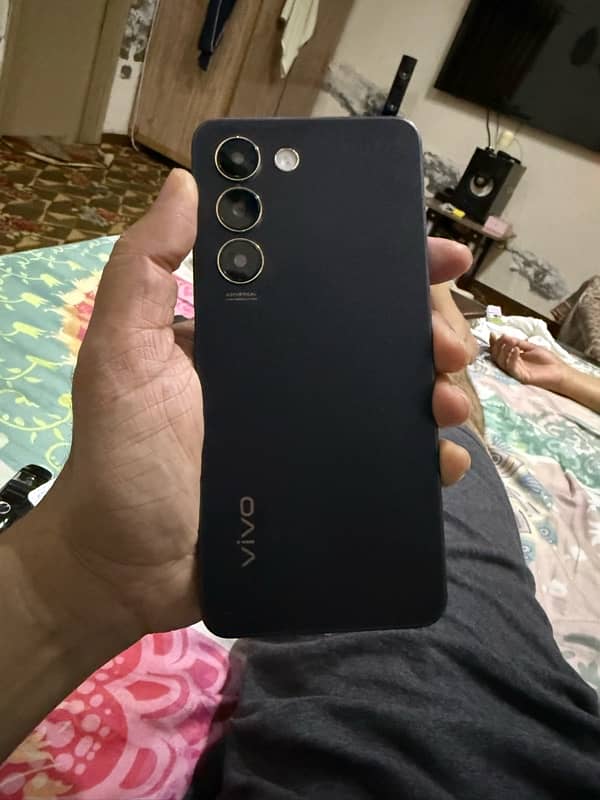 vivo y100 8/256gb black color 1