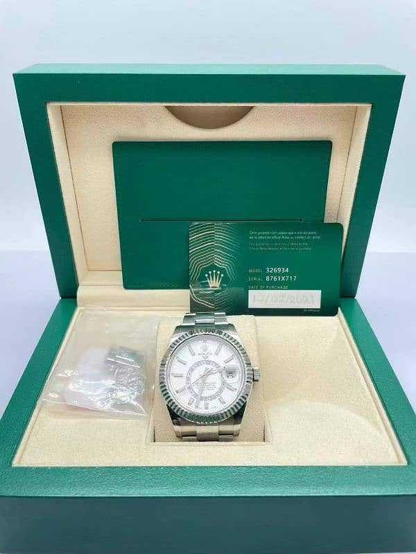 WATCH BUYER / Rolex Cartier Omega Hublot Tudor Chopard Rado Tag Heuer 1