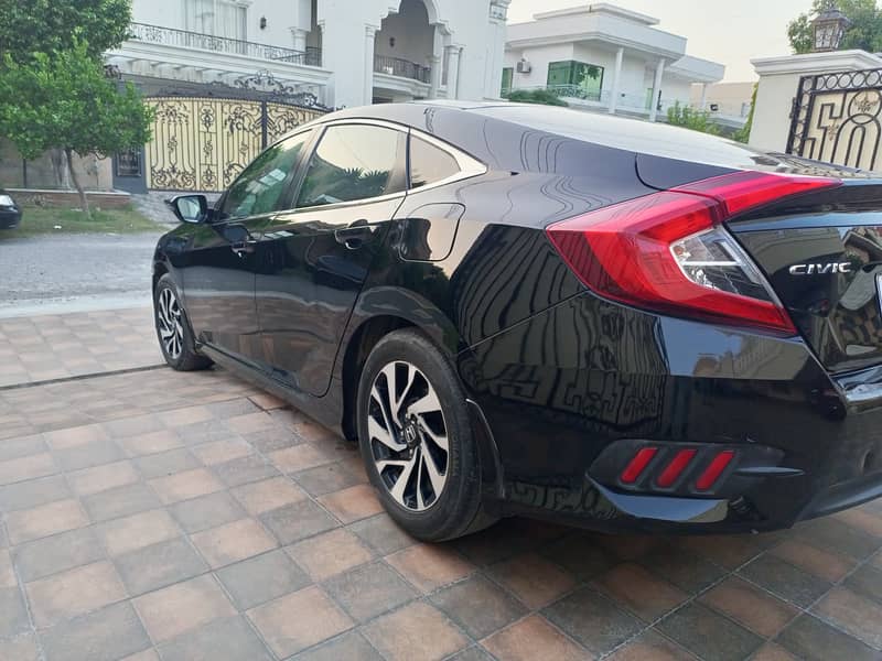 Honda Civic Ug 2018 3