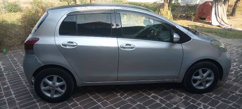 Toyota Vitz 2010 2